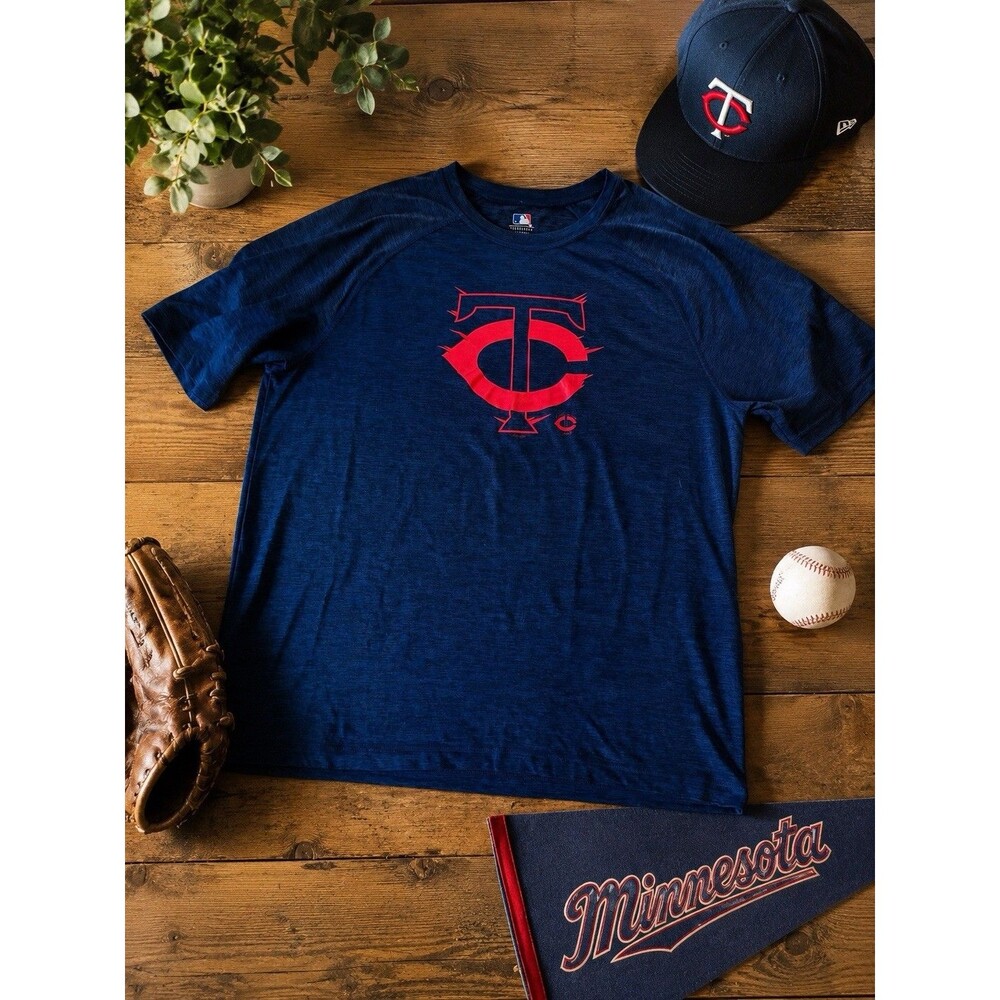 Minnesota Twins MLB Men’s Large Navy Blue Athletic Performance T-Shirt Red Logo
